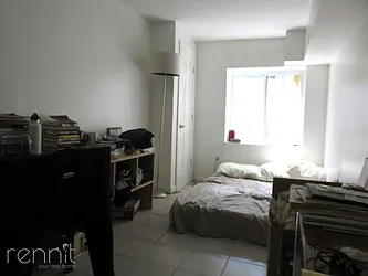 Rented by Rennit Inc.