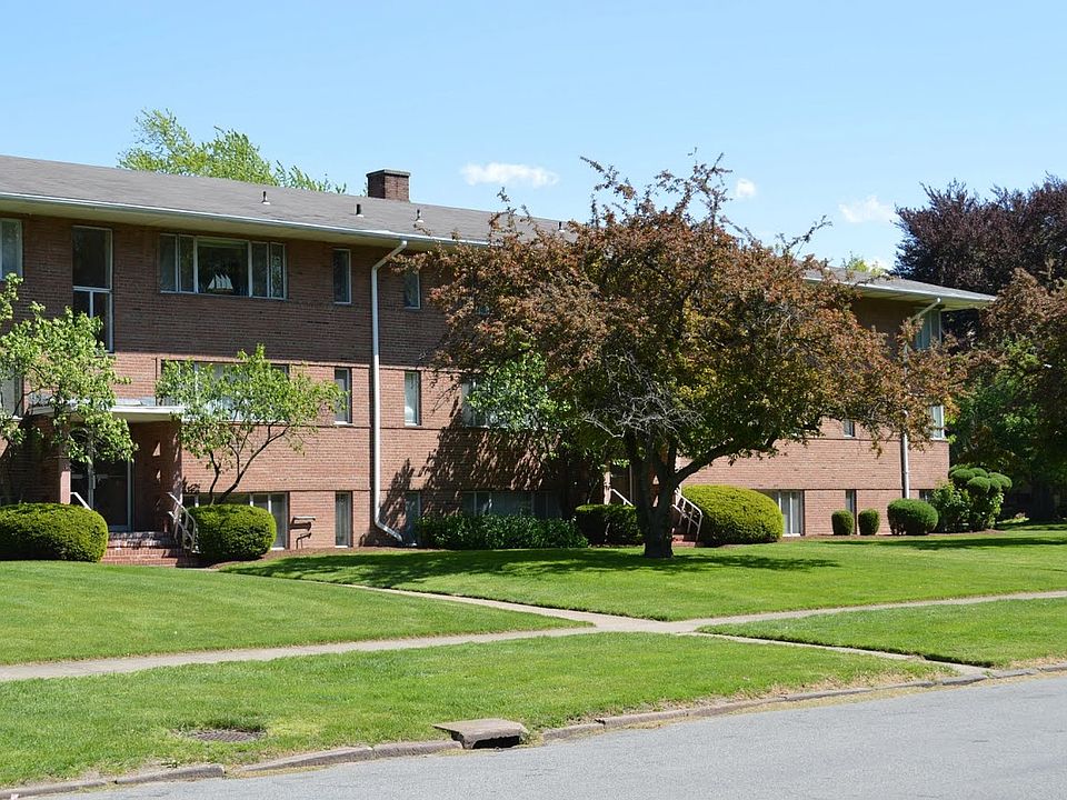 1100 exterior 2