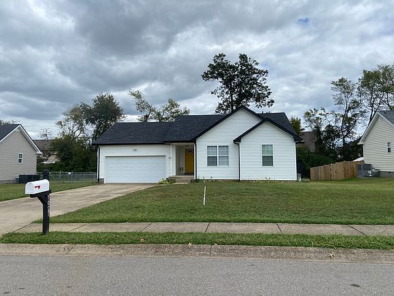 5th image of 1027 Waterford Cir