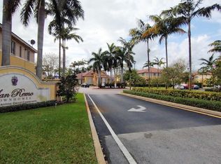 6009 SW 19th St, Pompano Beach, FL 33068