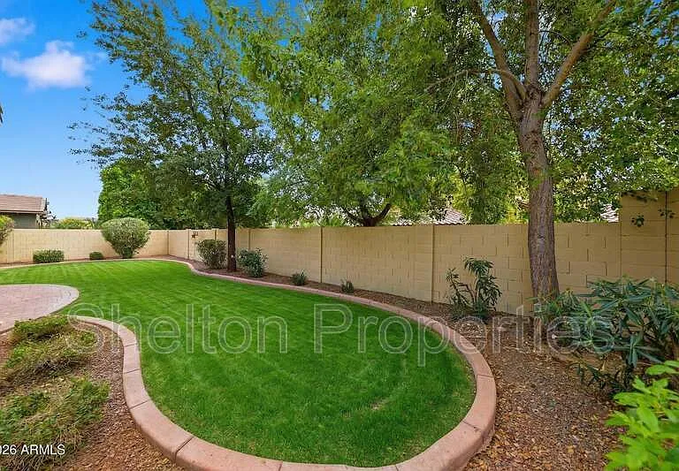 20441 W Hamilton St — Photo 41