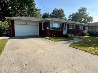 5714 E Dunbar Rd, Monroe, MI 48161
