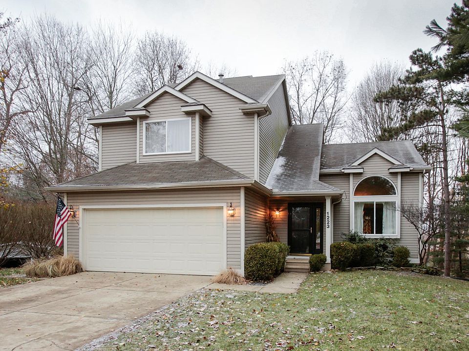 1223 colgrove drive-101