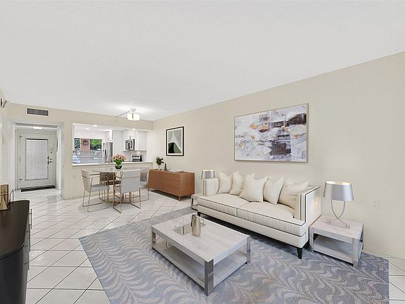 2nd image of 1211 Bahama Bend #E1