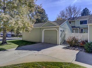 952 Reynolds Farm Ln #B10, Longmont, CO 80503
