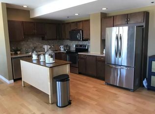 1303 5th St UNIT 404, Coralville, IA 52241