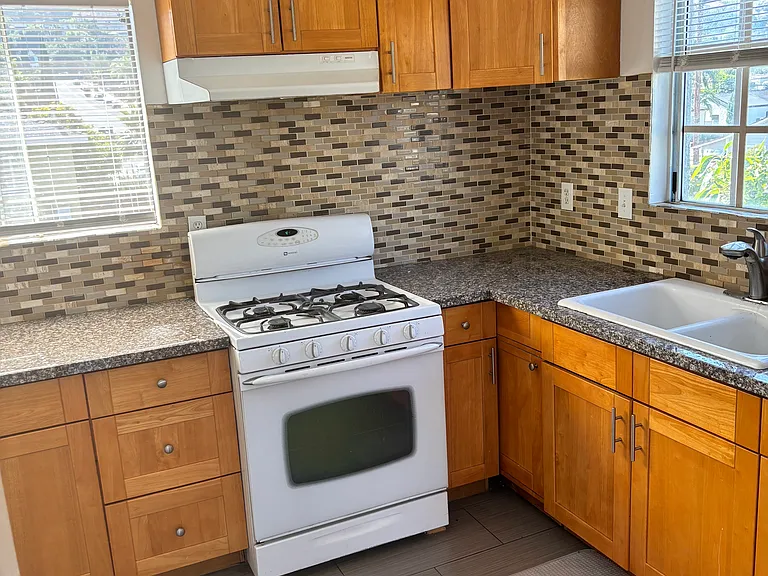 2240 Norwalk Ave #201 — Photo 2
