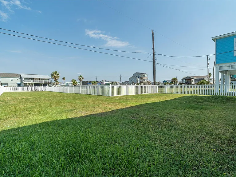 21822 San Luis Pass Rd — Photo 25
