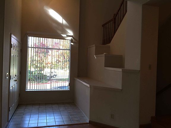 5th image of 431 Camille Cir Unit 11