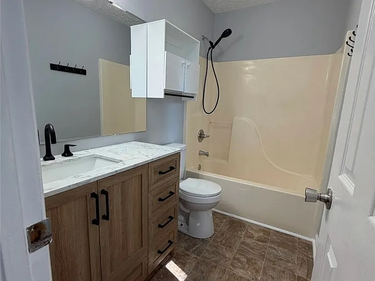 5190 Shoveler Ct — Photo 7
