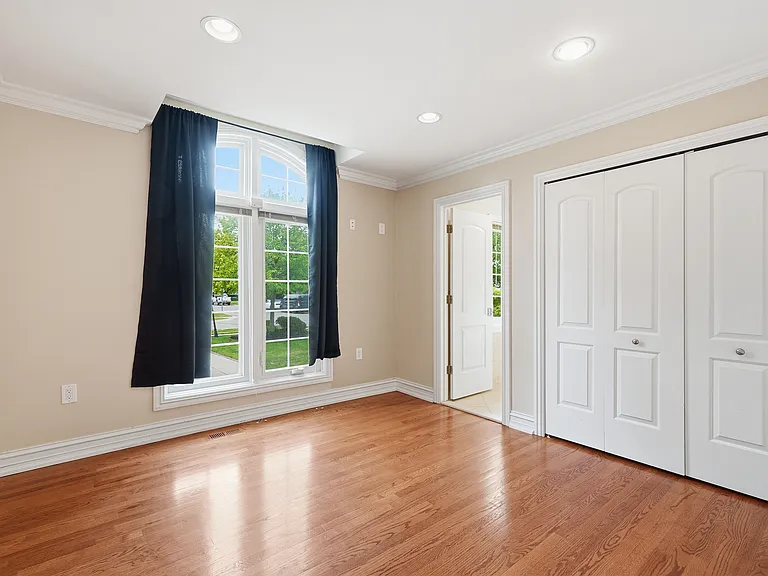 13697 Silent Woods Dr — Photo 22