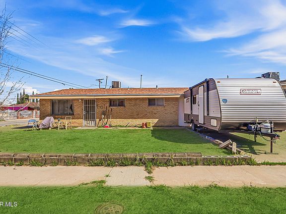 2nd image of 501 S 8th St