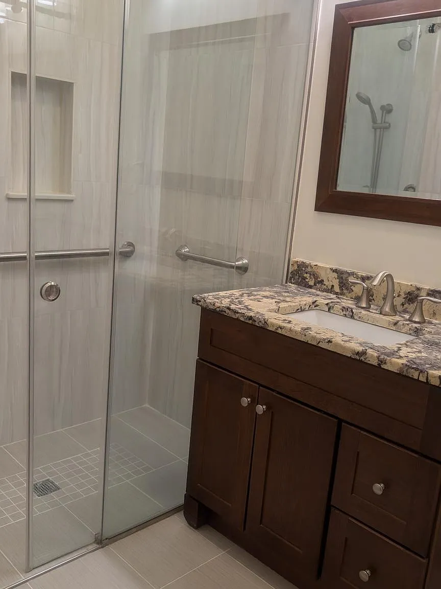 The Residences At Carnevale Plaza — Photo 4