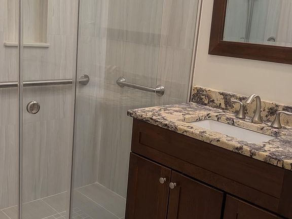 4th image of 255 Nassau St #305