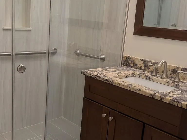 255 Nassau St #305 — Photo 4