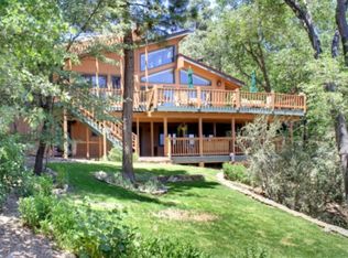 39457 Clinemiller Pl, Fawnskin, CA 92333
