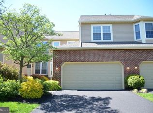 105 Pine Crest Ln, Lansdale, PA