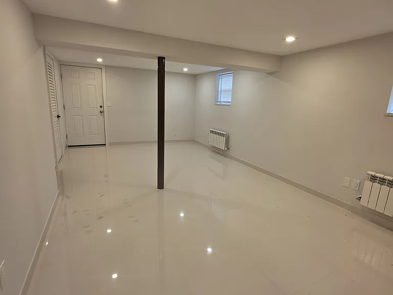 411 Hoboken Rd #1 — Photo 37
