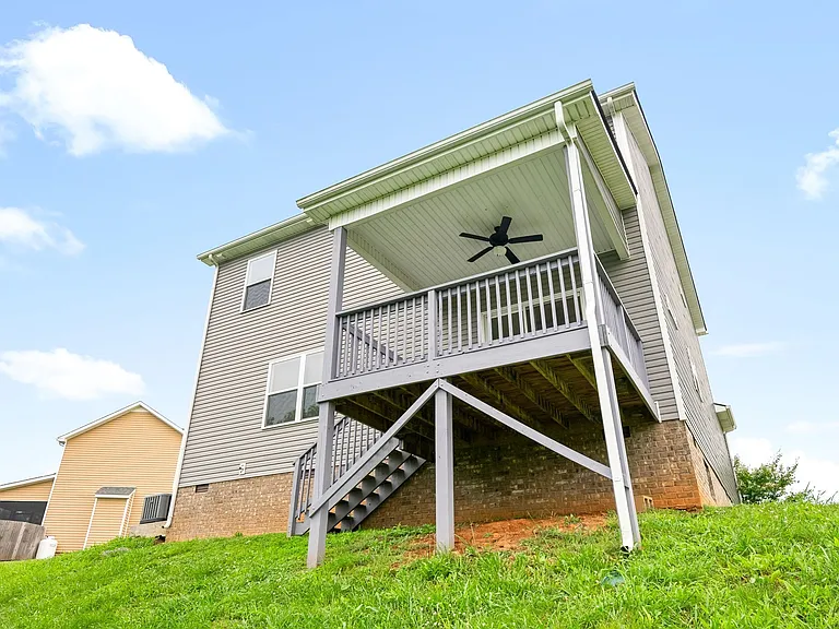 668 Crestone Ct — Photo 35