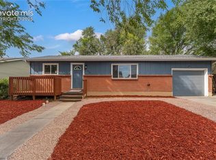1214 Burnham St, Colorado Springs, CO 80906