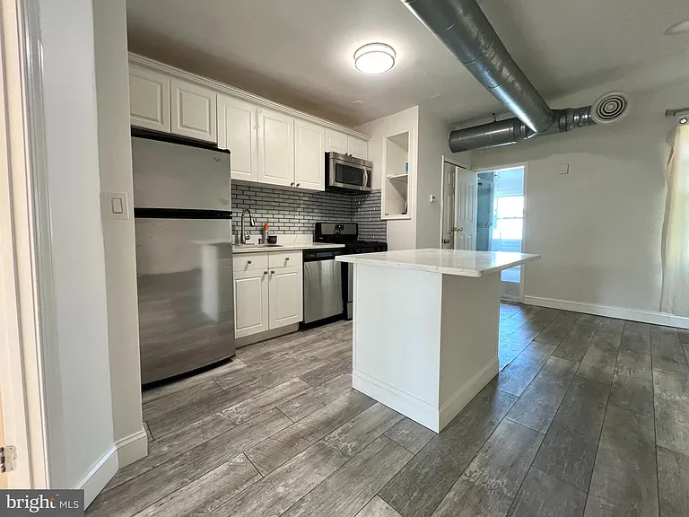5413 Georgia Ave NW — Photo 4