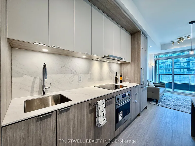 6 Greenbriar Rd #503 — Photo 4