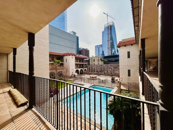 505 W 7th St APT 207, Austin, TX 78701