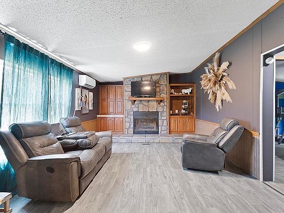 2nd image of 3101 Farm Road 2165
