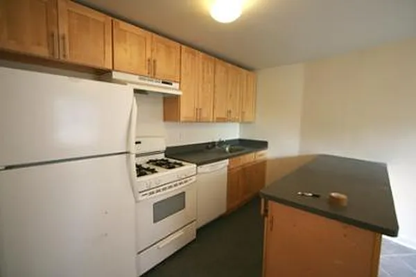 Rented by Corcoran | media 42