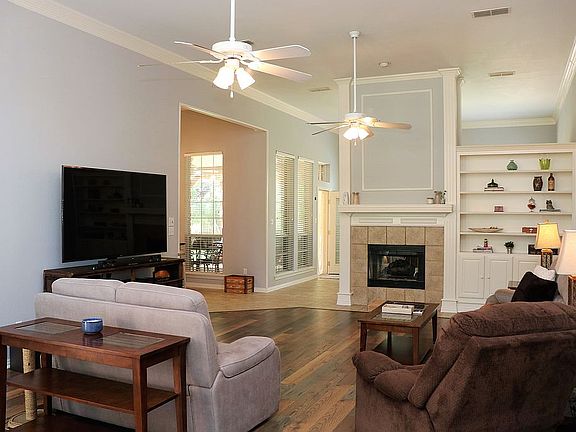 Living area 1 with builtins