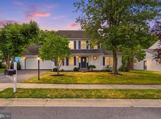 9 Windsor Way, Camp Hill, PA 17011