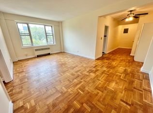 (Undisclosed Address), New Rochelle, NY 10805