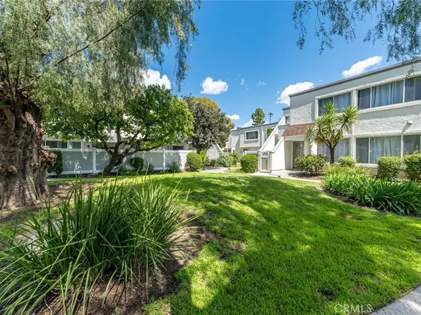 18515 Mayall St Unit I, Northridge, CA 91324
