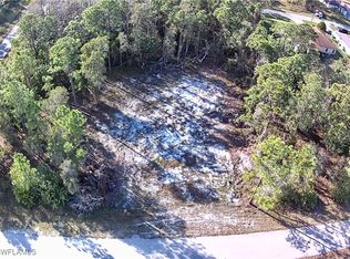 920 Hooper Ave, Lehigh Acres, FL 33974