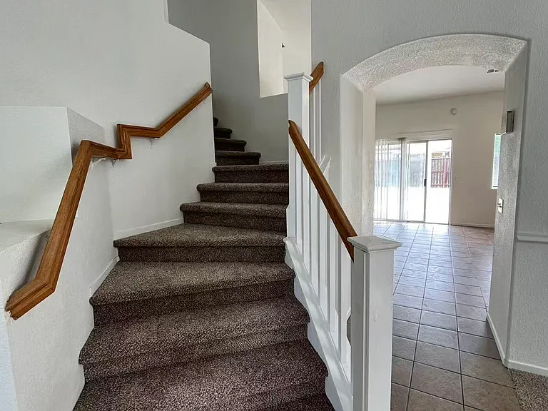 1022 Bess Pl — Photo 19