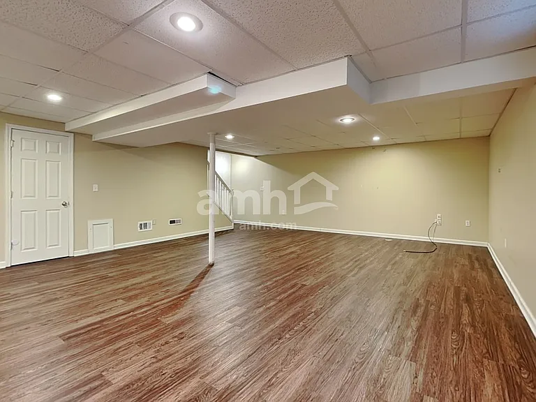 2358 Rosina Dr — Photo 27