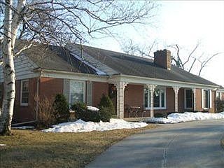1st image of 1100 Woodland Dr