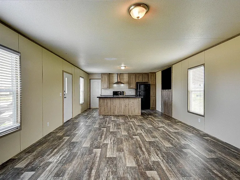 2245 Ben Blvd — Photo 13