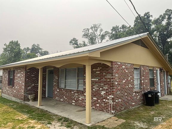 2nd image of 106 Curran Cir