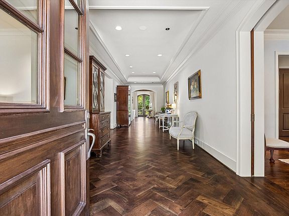 3rd image of 3115 Ella Lee Ln