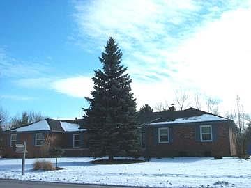 2nd image of 10713 Lakeshore E