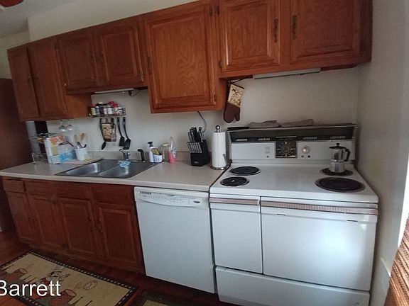 3rd image of 602 Allison Ave SW APT 3