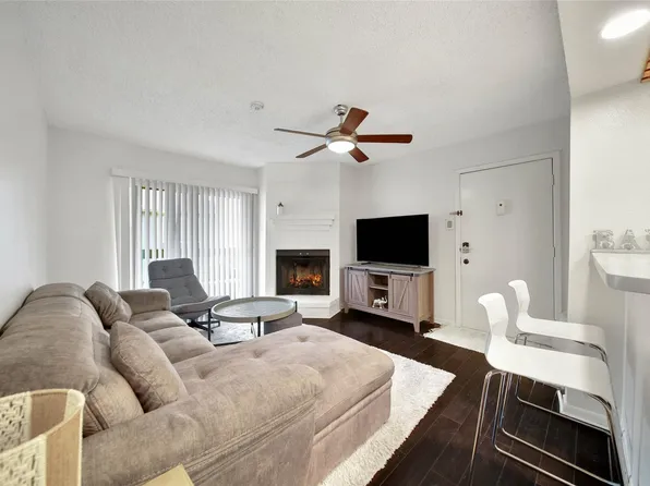 1900 Bay Area Blvd #184, Houston, TX 77058