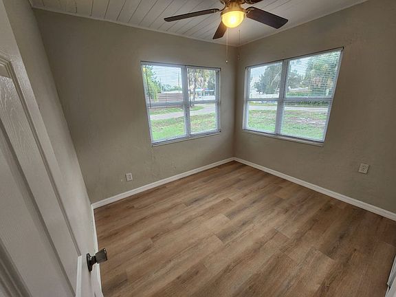 5th image of 3133 Myrtle St