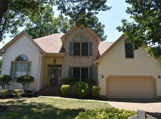 404 Rock Creek Ct, Yorktown, VA 23693