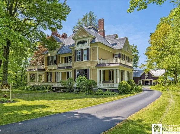 233 E Main St, Westfield, NY 14787