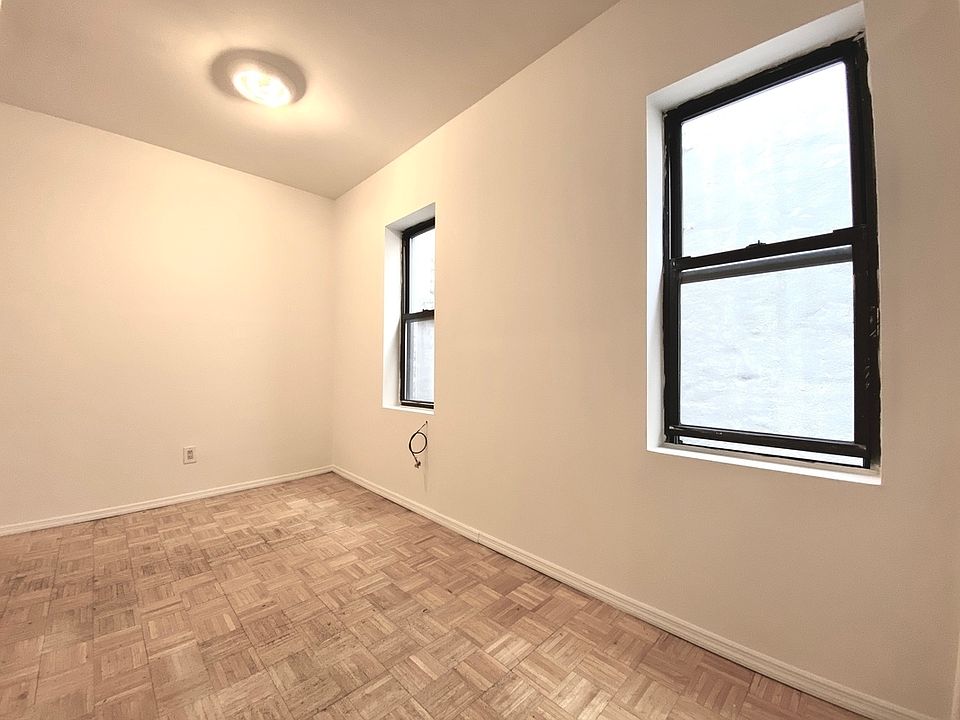 1st image of 124 Mac Dougal St #17F