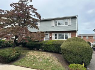 40 Washington Ave FLOOR 1, Rutherford, NJ 07070