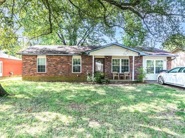 1703 Corbin St, Jacksonville, AR 72076