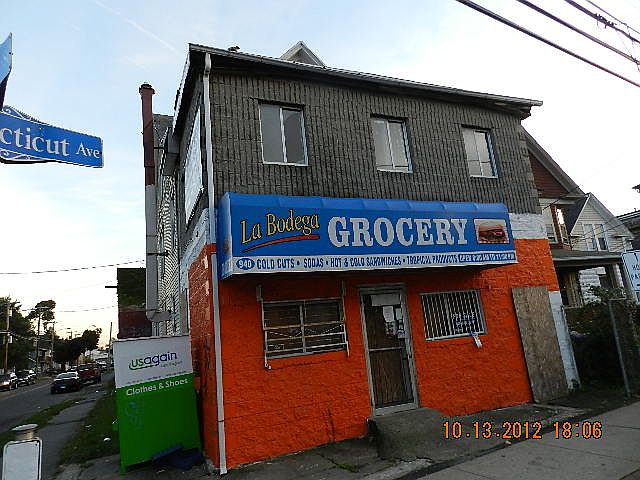 2nd image of 938 Connecticut Ave